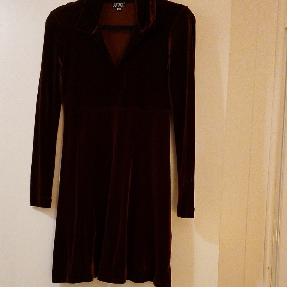 BCBG Max AZRIA Rich WINE colored Velvet-like Long Sleeve Skater Dress